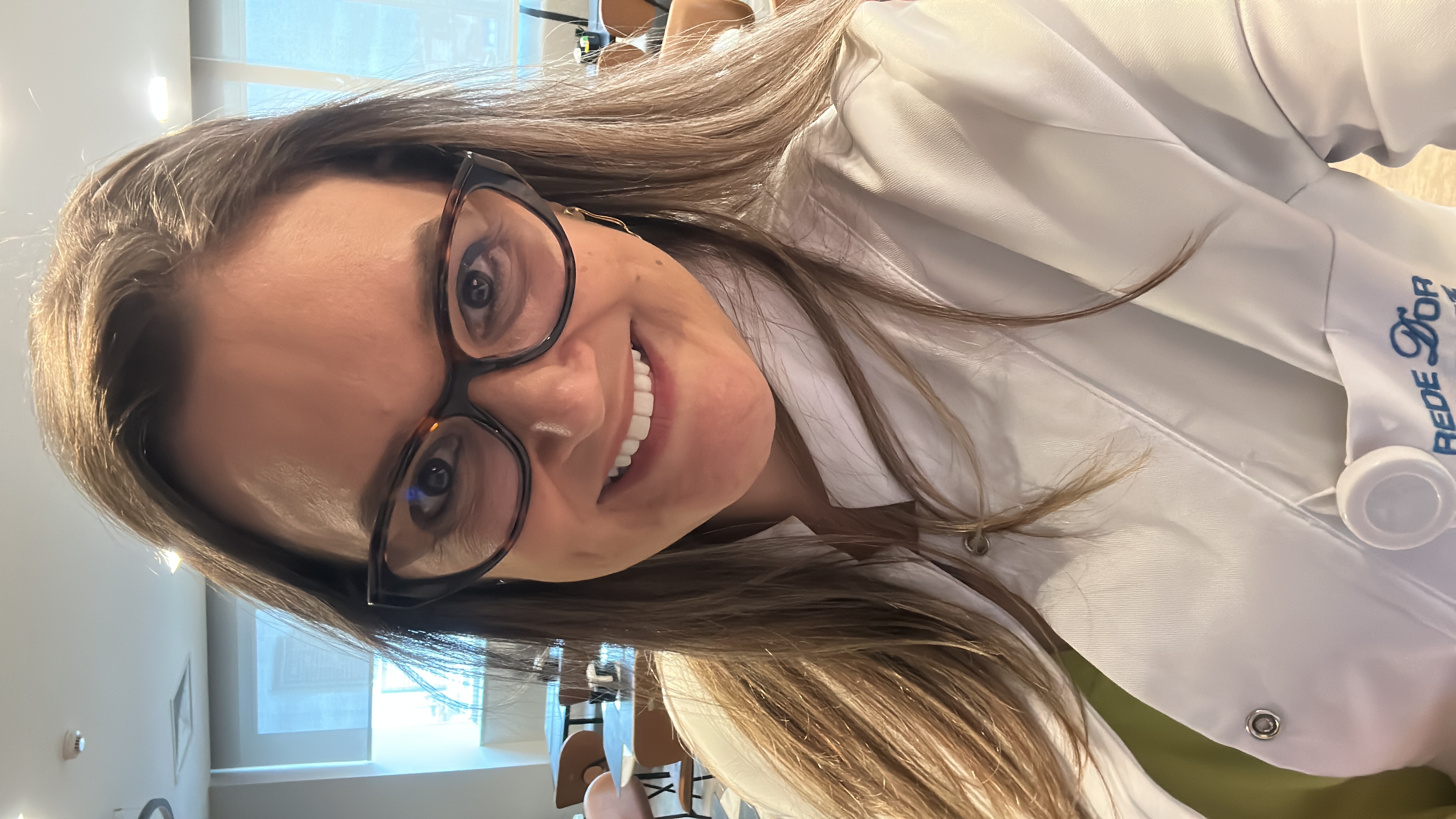 Dra. Raquel Vieira — Ginecologista e Obstetra
